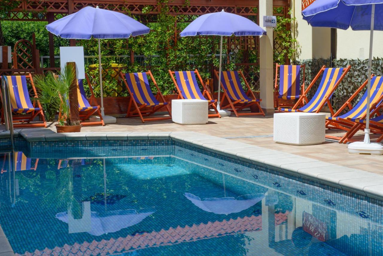 Hotel Adria Nuova 리미니 외부 사진